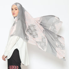Load image into Gallery viewer, NHH-Maka Square Scarf