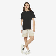 Load image into Gallery viewer, Calli Oversized T-shirt