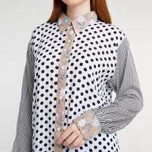 Load image into Gallery viewer, Tierra Blouse
